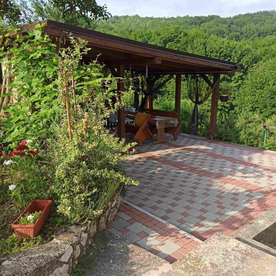 Guest House Bee Високо Экстерьер фото
