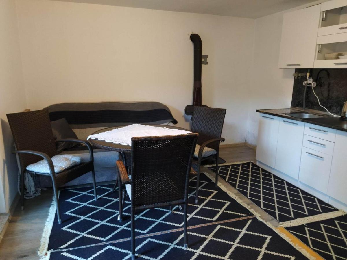 Guest House Bee Високо Экстерьер фото