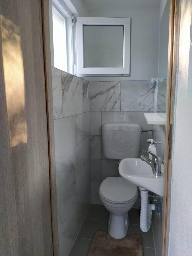 Guest House Bee Високо Экстерьер фото