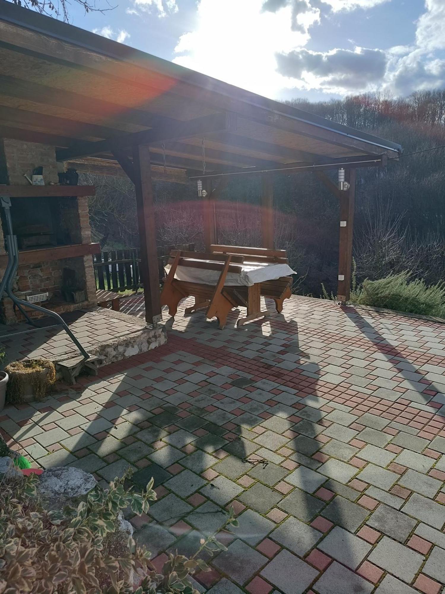 Guest House Bee Високо Экстерьер фото